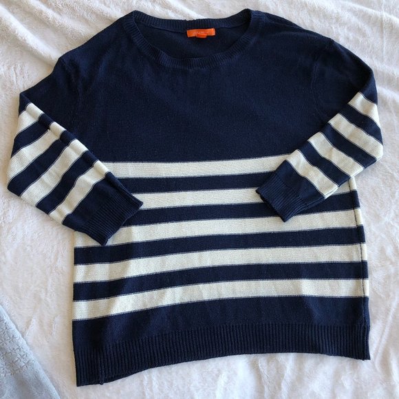 π3 for $15π Cute Knitted Striped Sweater - Picture 2 of 11